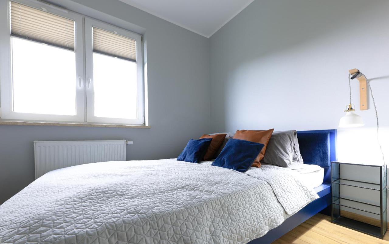 Sea Zone Climatic Apartament By The Bay Apartment Пуцк Екстериор снимка